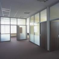 Глухие двери.