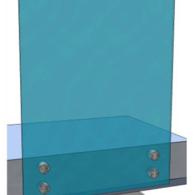 Цельностеклянное ограждение на точечных креплениях.