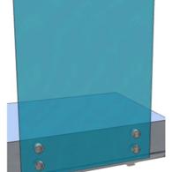 Цельностеклянное ограждение на точечных креплениях.